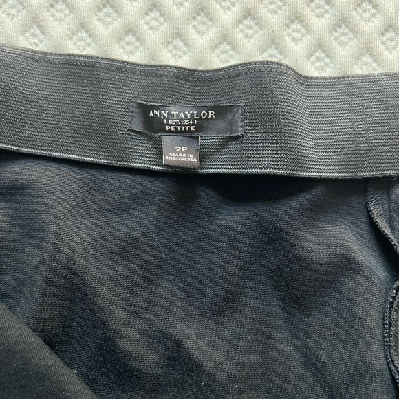 2 Skirt Bundle: A Taylor/B Republic - Picture 15 of 15